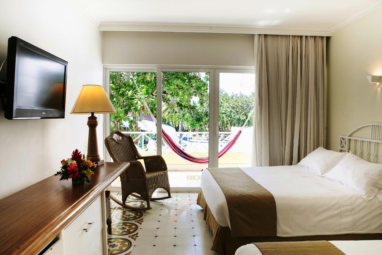 Hotel Las Americas Casa De Playa Cartagena Екстериор снимка